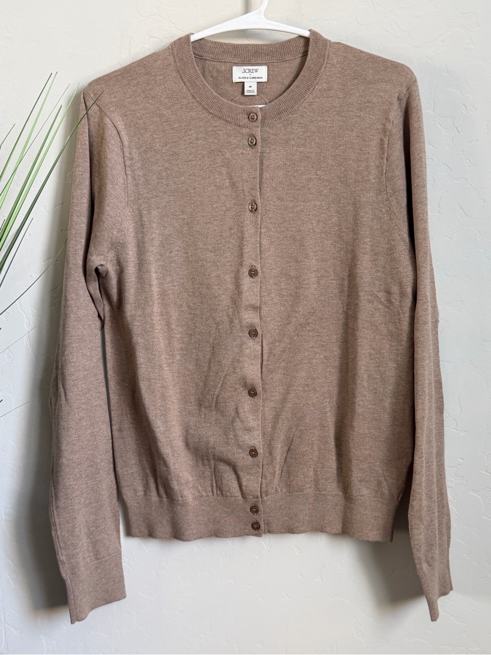 J.Crew Classic Cardigan Sweater NWT Medium Taupe Cotton Crewneck E5957